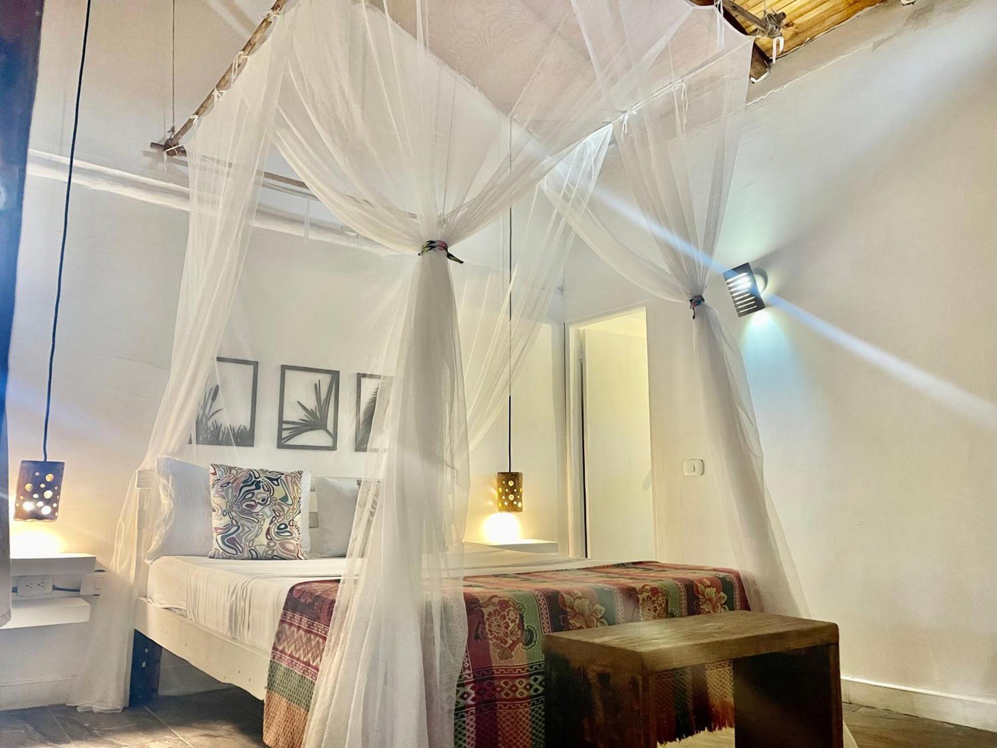 Hotel Kawabonga à Palomino Extérieur photo