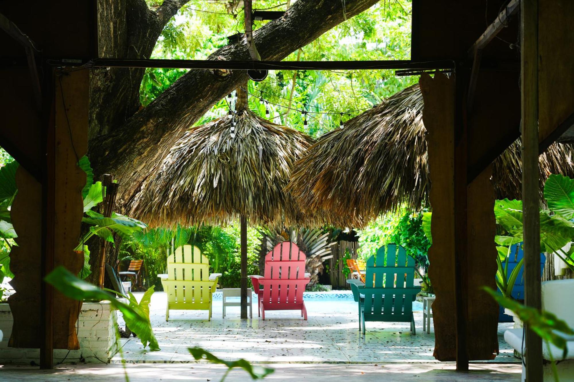 Hotel Kawabonga à Palomino Extérieur photo