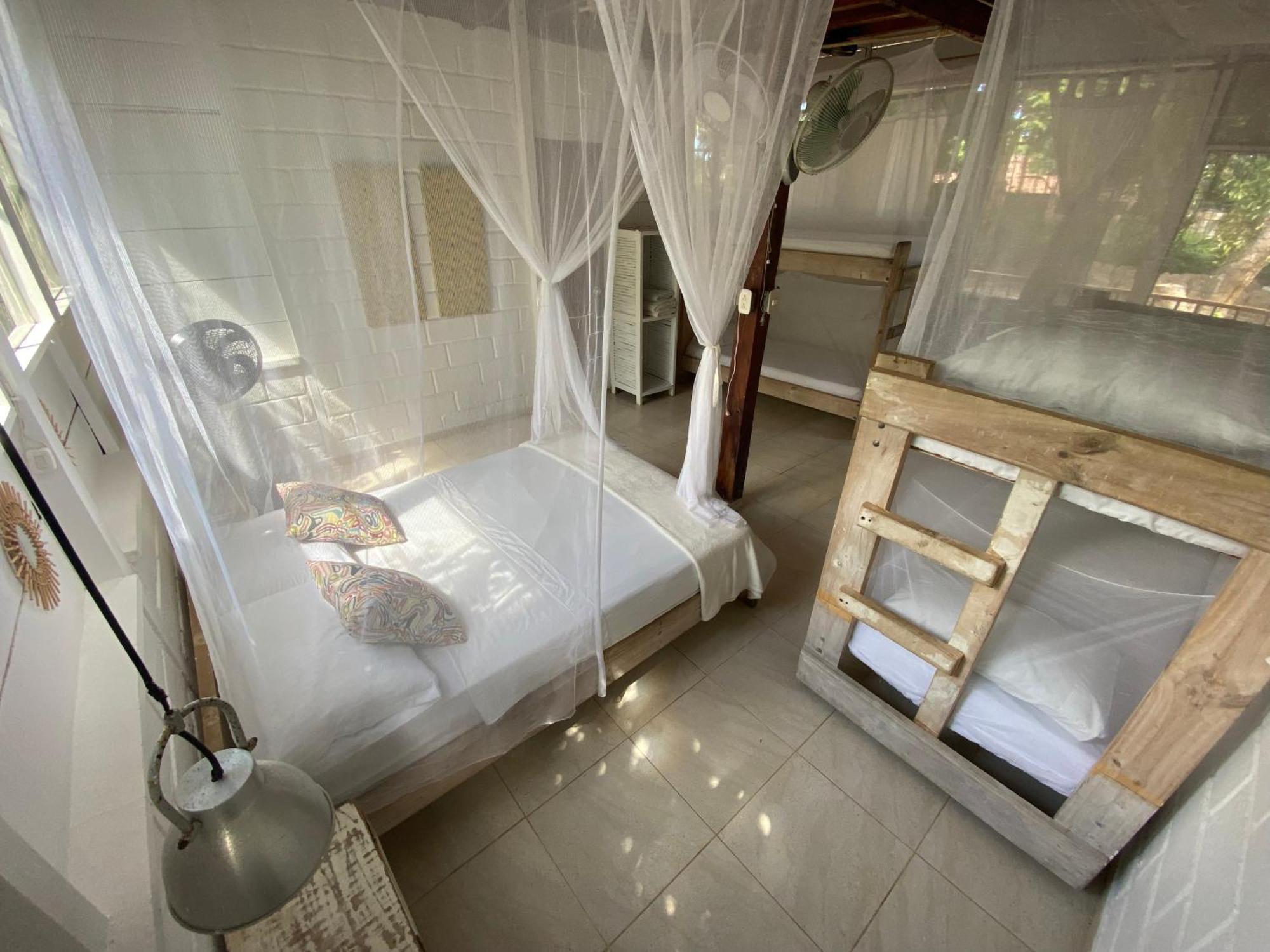 Hotel Kawabonga à Palomino Extérieur photo